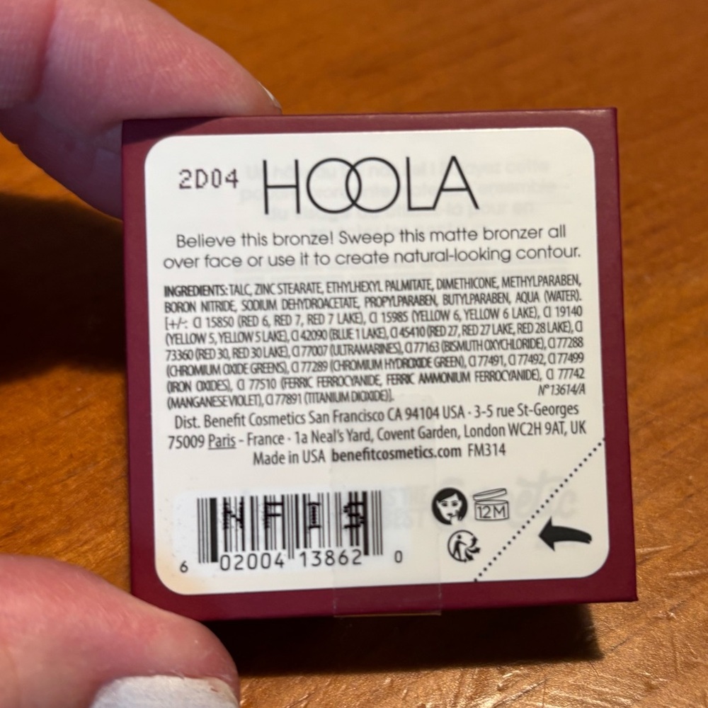 Benefit HOOLA Matte Bronzer - Picture 9 of 16